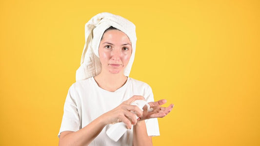 What is the Best Face Wash for Oily Skin? Find Top Picks